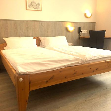 Hotel Orthwein -Kostenfreie Parkplaetze- Colbe ภายนอก รูปภาพ