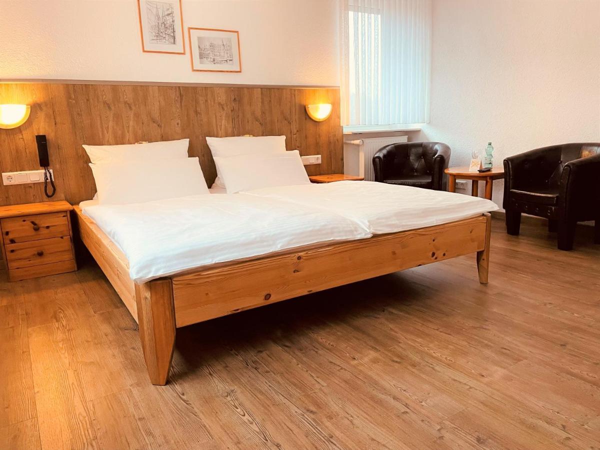 Hotel Orthwein -Kostenfreie Parkplaetze- Colbe ภายนอก รูปภาพ