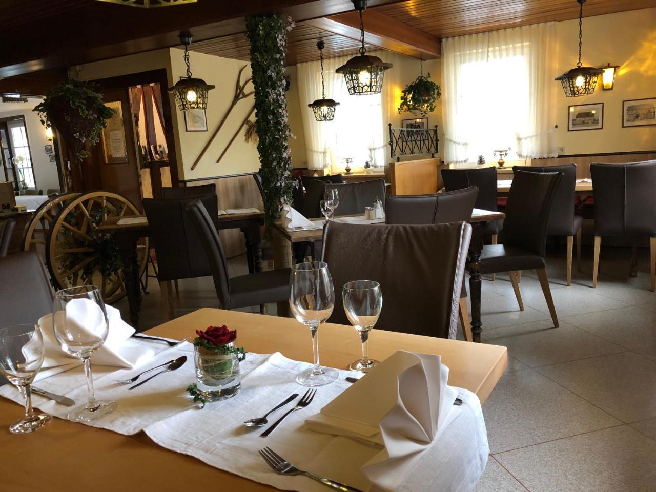 Hotel Orthwein -Kostenfreie Parkplaetze- Colbe ภายนอก รูปภาพ